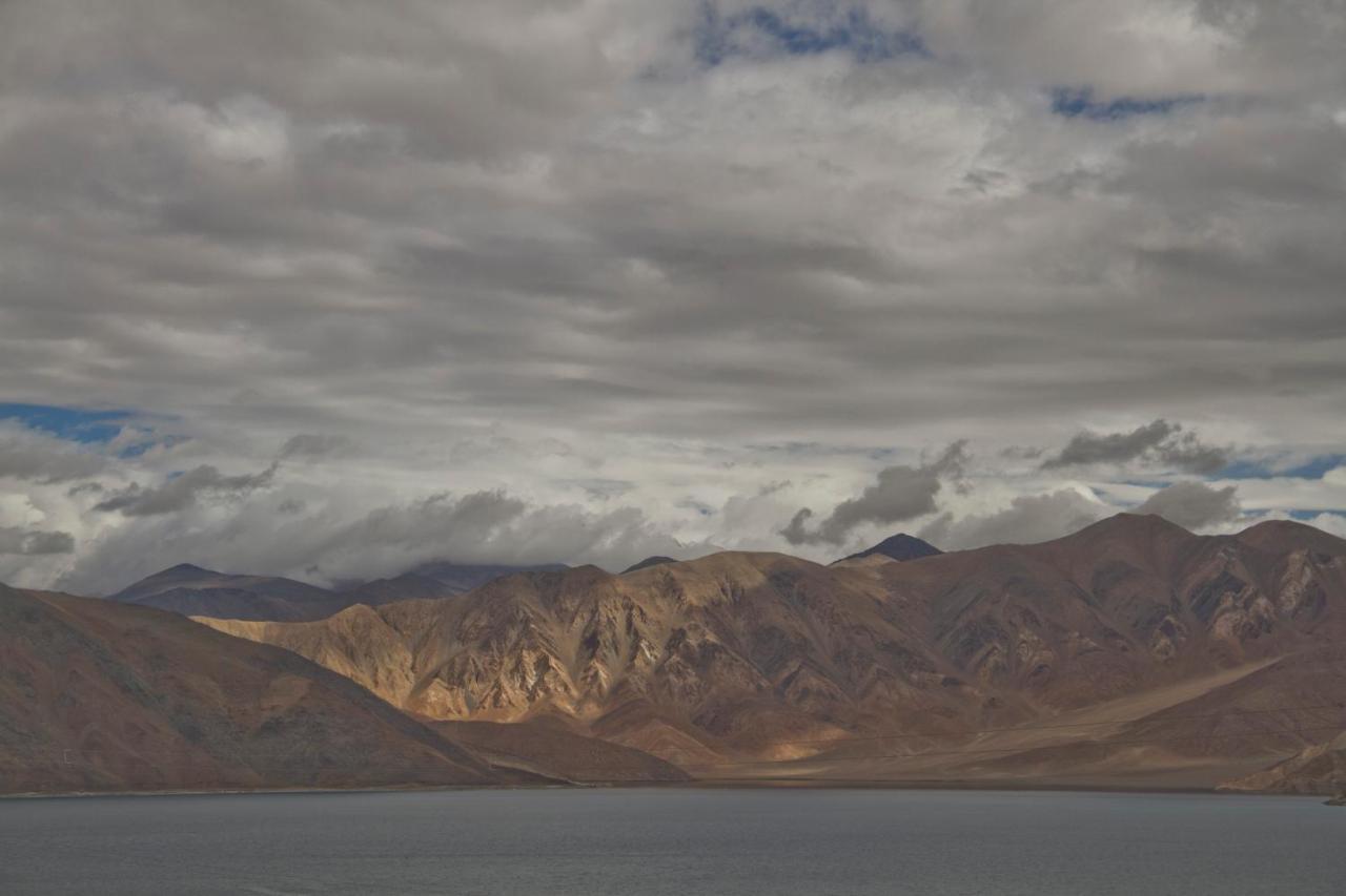 Pangong Retreat Camp Hotel Spangmik Exterior photo